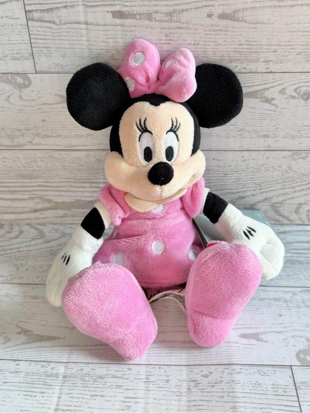 Disney Minnie Mouse Disney Store Exclusive Plushie NWT Collectible Pink Dress
